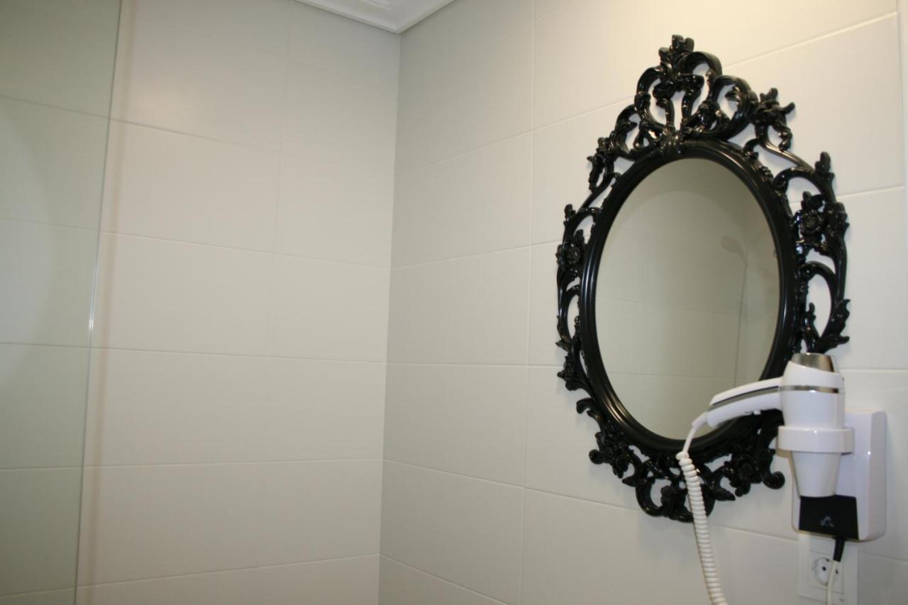 Mirador Del Ermitage Hotell La Bañeza Exteriör bild