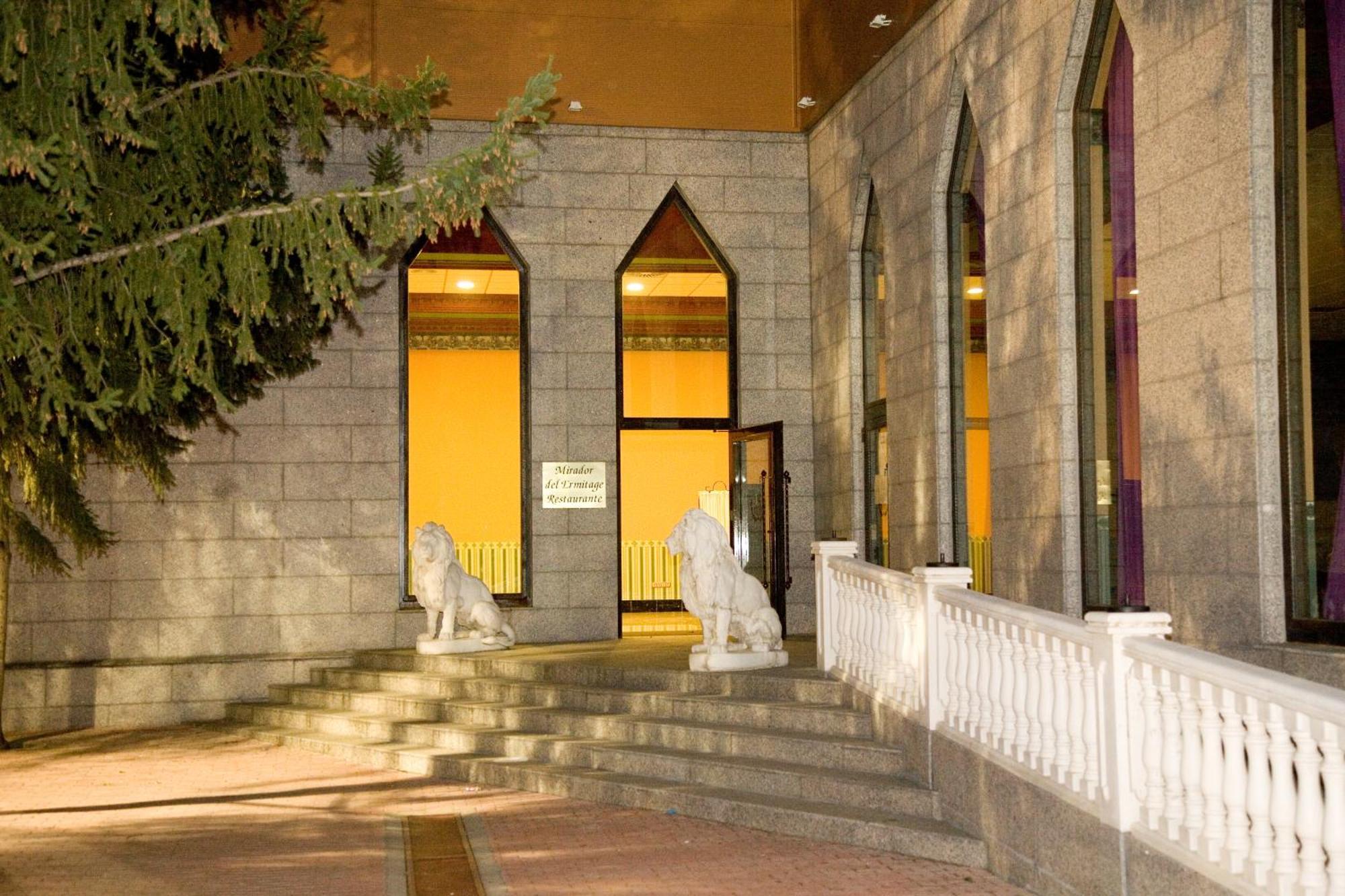 Mirador Del Ermitage Hotell La Bañeza Exteriör bild