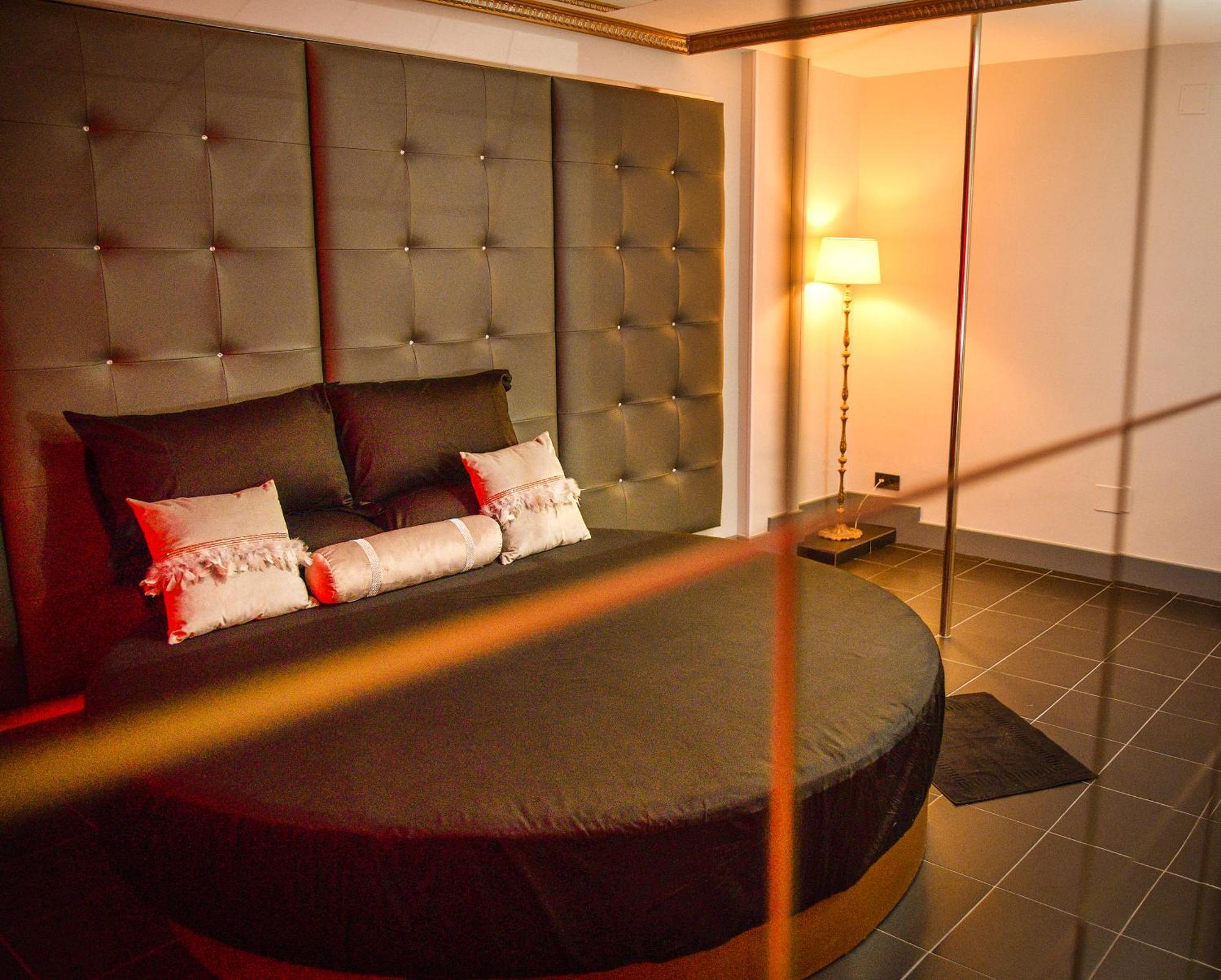 Mirador Del Ermitage Hotell La Bañeza Exteriör bild