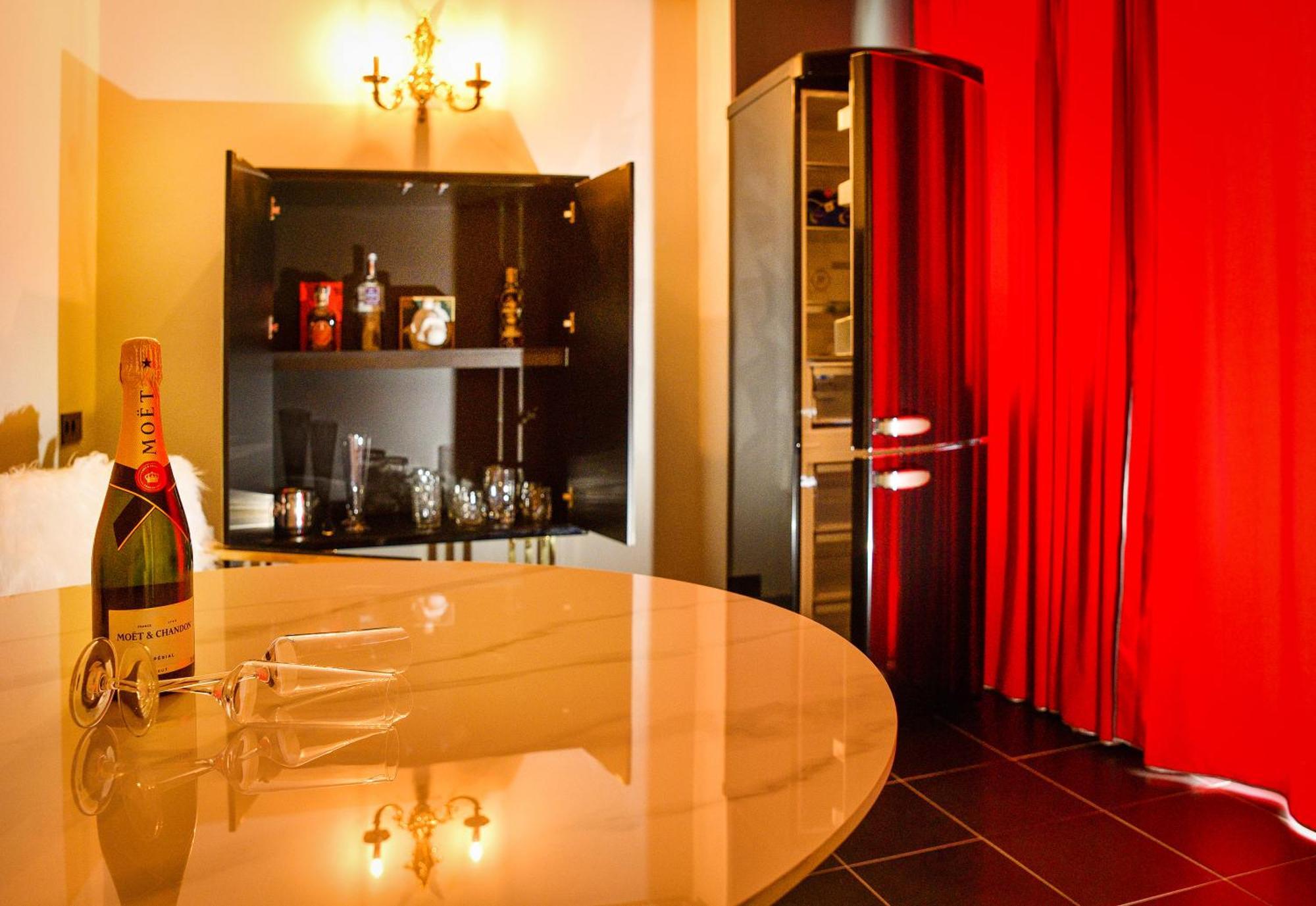 Mirador Del Ermitage Hotell La Bañeza Exteriör bild